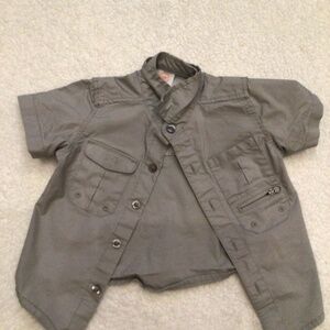 Wonder Nation Baby Button-Up Shirt - 12 Months (Preowned, Stylish & Comfy) 👶👔
